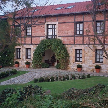 Posada Tresvalle Ubiarco Eksteriør billede